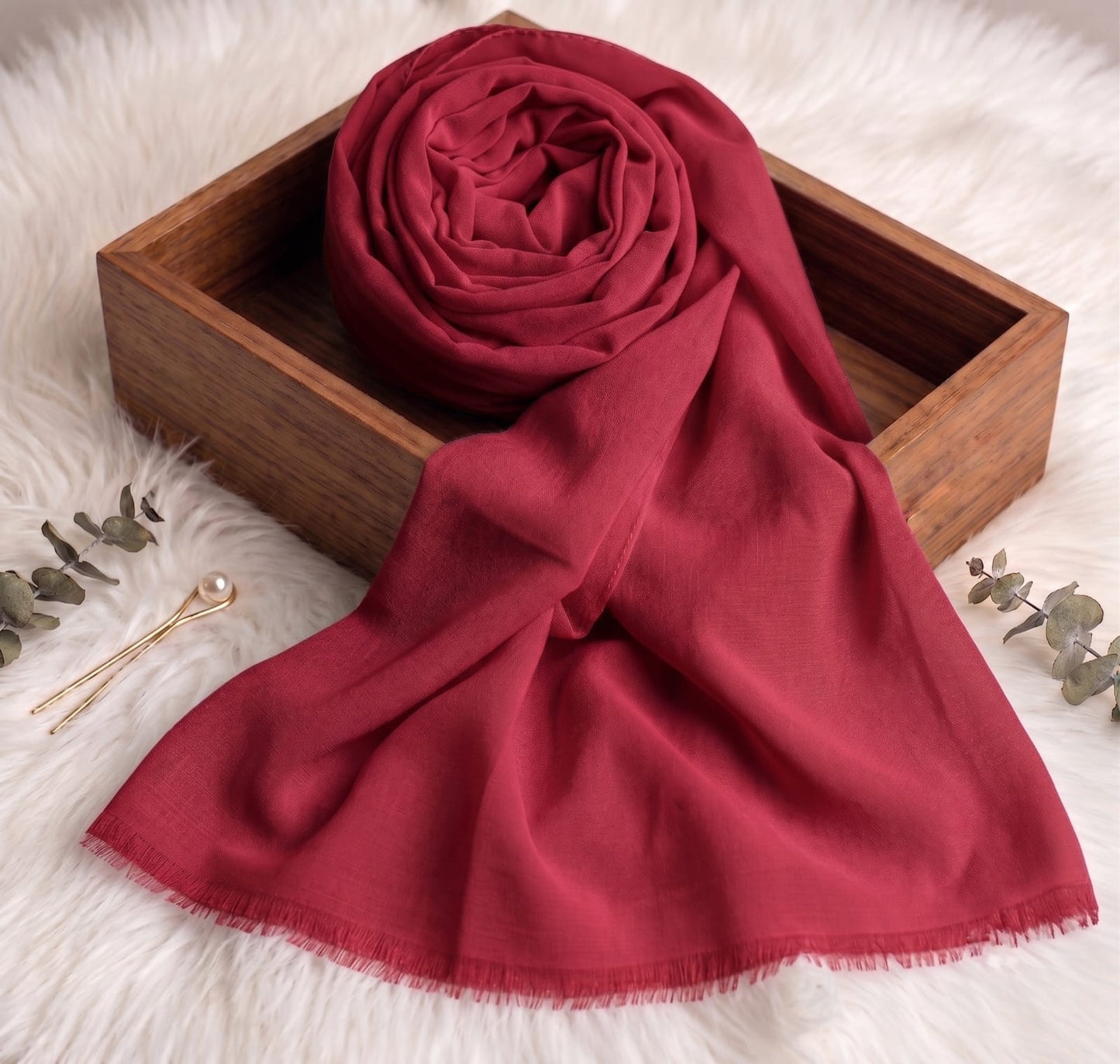 Premium Turkish Lawn Hijab – Ultra-Breathable, No-Slip Summer Scarf (White)
